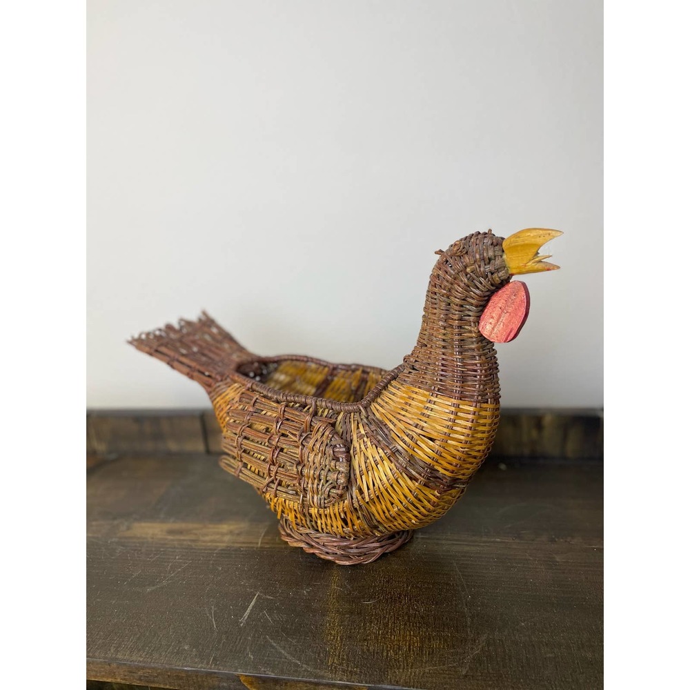 Vintage Wood Beak Rooster Hen Basket Country Farmhouse Thanksgiving